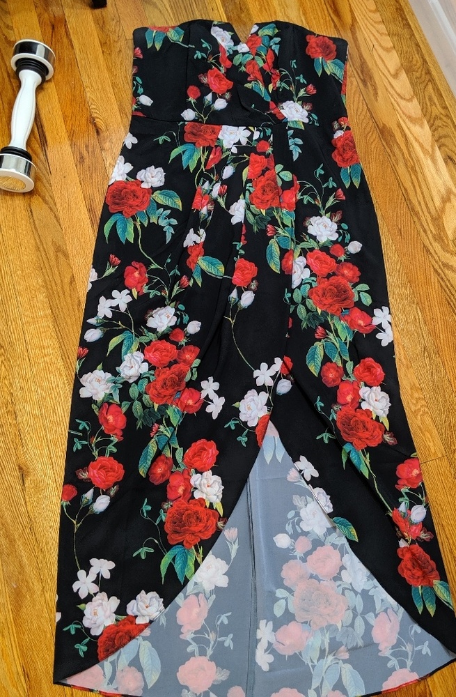 Strapless midi / maxi dress